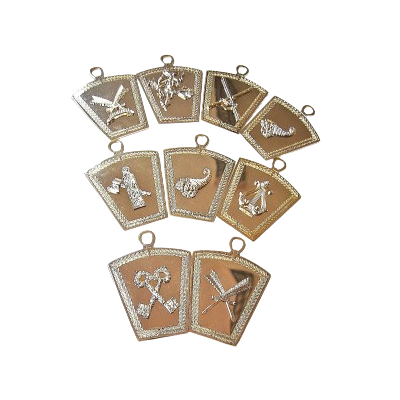 m08_2127221900-removebg-preview